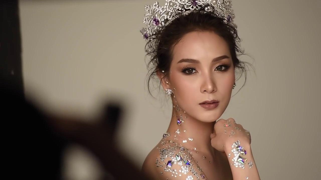 Giật mình với hành trình 'lột xác' của 4 người đẹp chuyển giới xinh nhất Thái Lan giat minh voi hanh trinh lot xac cua 4 nguoi dep chuyen gioi xinh nhat thai lan