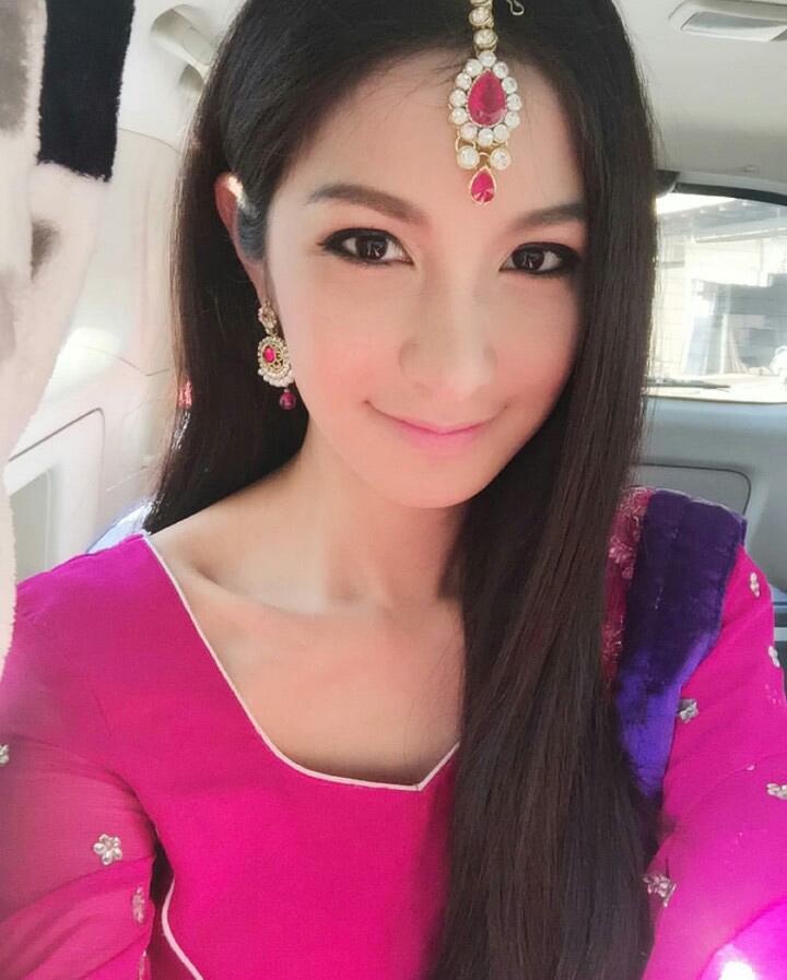 Giật mình với hành trình 'lột xác' của 4 người đẹp chuyển giới xinh nhất Thái Lan giat minh voi hanh trinh lot xac cua 4 nguoi dep chuyen gioi xinh nhat thai lan