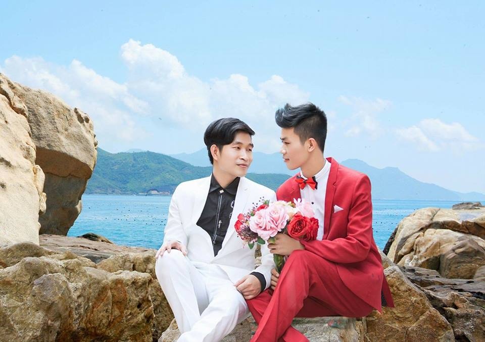 chuyen tinh yeu khan cap cua cap dong tinh nam 9x
