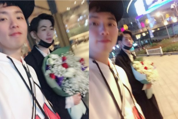 xuyt xoa voi bo anh thanh xuan cua hai chang trai cuc tinh tu va lang man