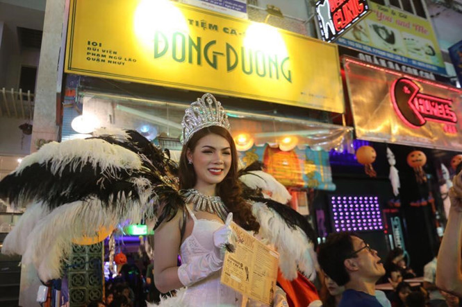 goc khuat dang sau nhung bong hong di biet ky 1 nhung nu nghe si khong hoan hao