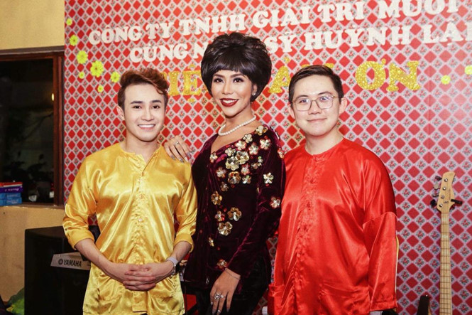 goc khuat dang sau nhung bong hong di biet ky 4 mo duoc lam nguoi binh thuong