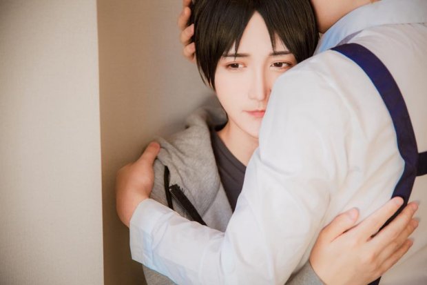 o ben canh nhau 7 nam bat chap gia dinh ngan can hai trai dep nay da tro thanh than tuong cua bao nguoi