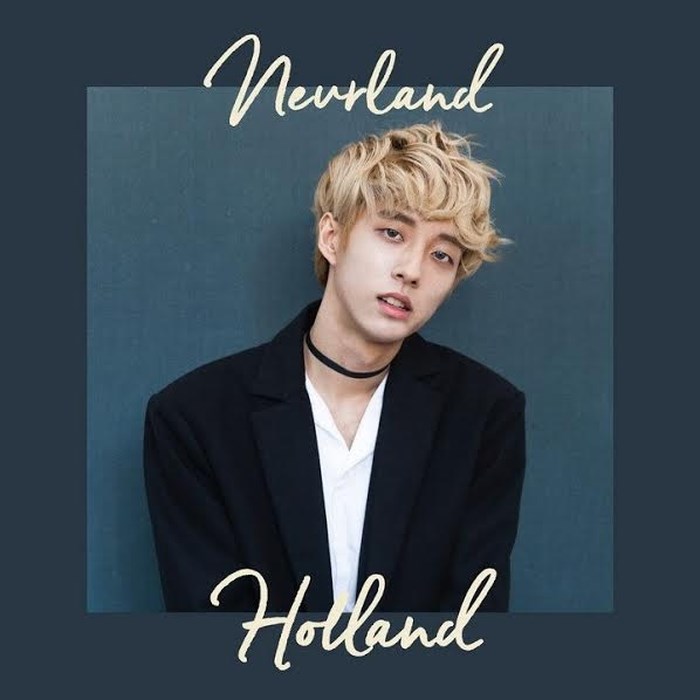 nhung dieu thu vi ve holland than tuong kpop dau tien cong khai dong tinh