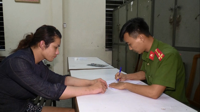 khoi to mo rong truy xet nhom chuyen gioi chuyen ga khach nuoc ngoai