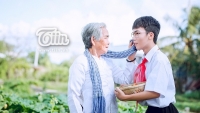 cu ba trung quoc 67 tuoi mang thai doi