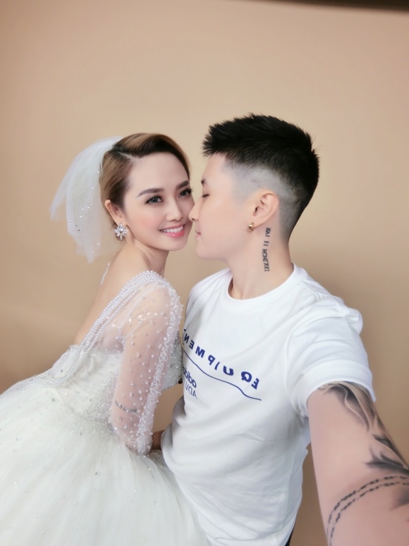 mc ngoc trang len tieng giai thich va gui loi xin loi den tinh cu dong gioi sau phat ngon gay tranh cai