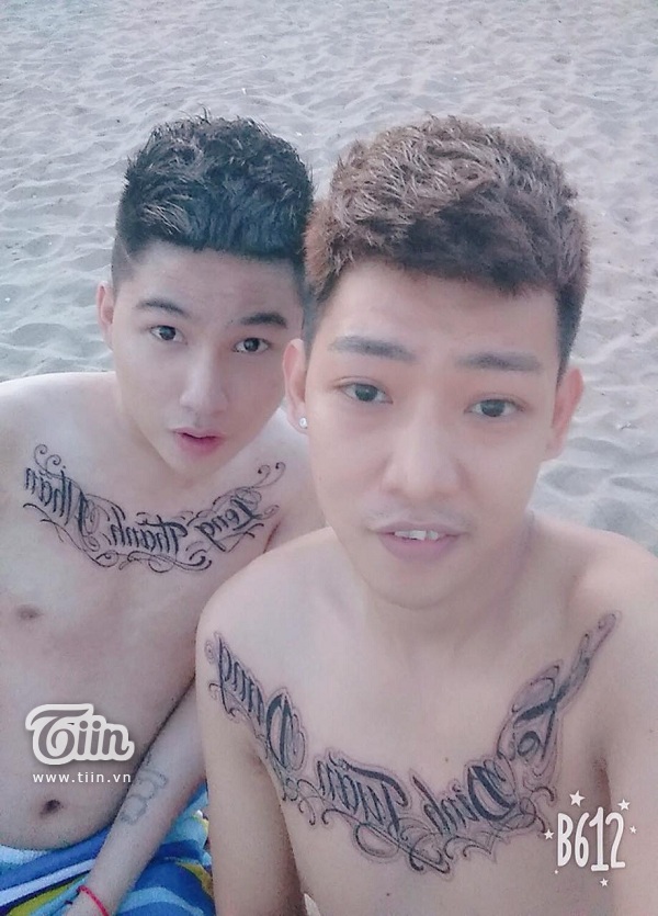 cap lgbt nam nen duyen nho bat song dao livestream xam ten nhau vao nguc vi qua yeu