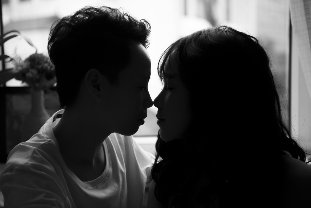 bo anh tinh mat ngot dep nhu giac mo cua cap dong gioi nu 9x