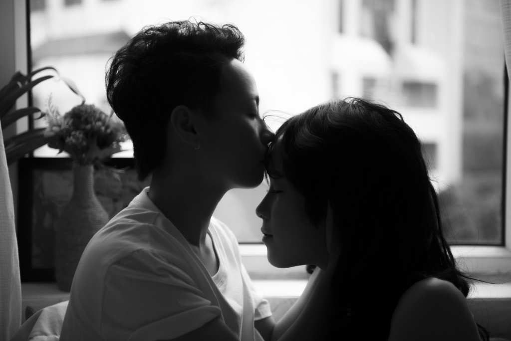 bo anh tinh mat ngot dep nhu giac mo cua cap dong gioi nu 9x