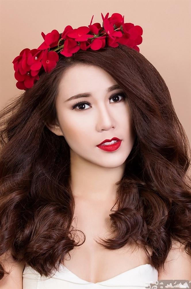 cuoc lot xac ngoan muc cua nhung hotgirl 9x so huu trieu nguoi theo doi