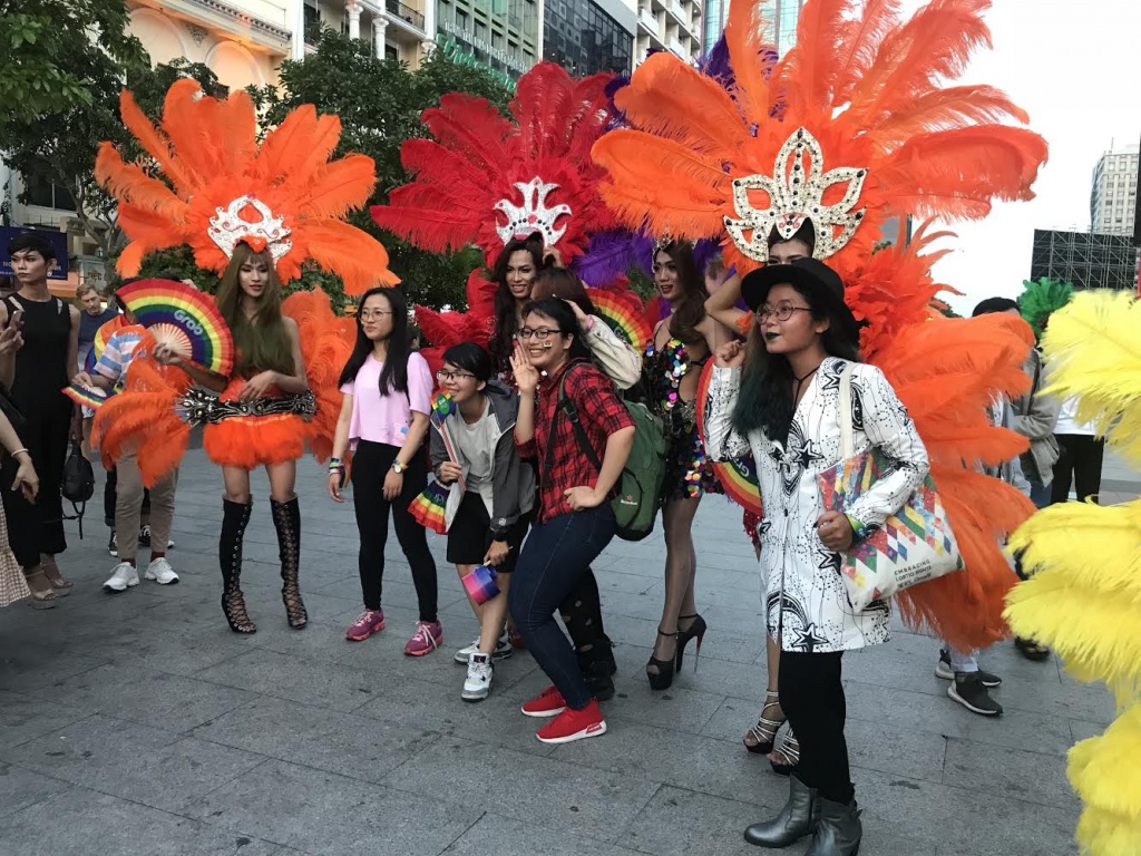 nhung khoanh khac an tuong ve ngay hoi dieu hanh vietpride sai gon 2018