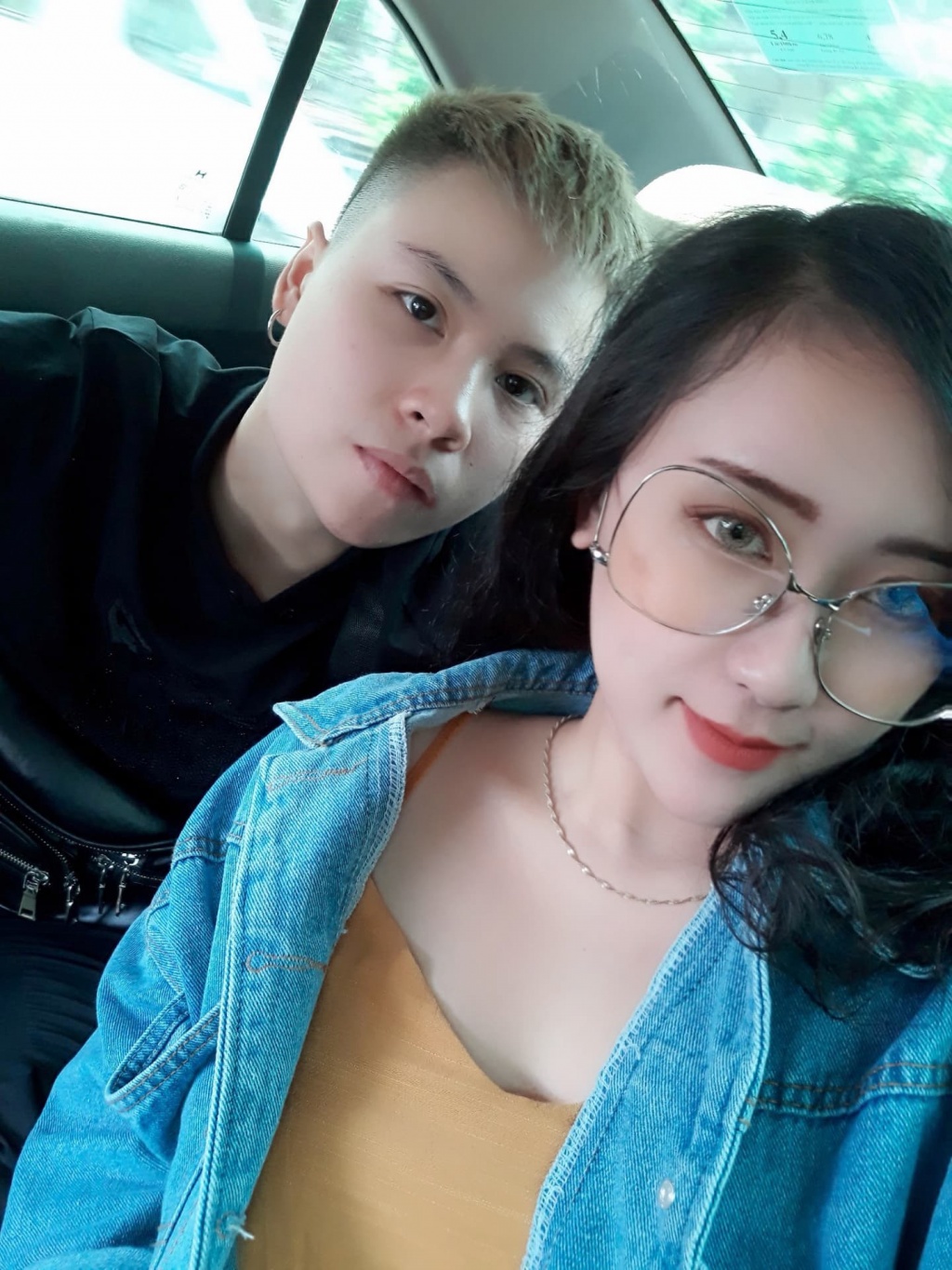 tinh yeu cua cap dong tinh nu quen nhau duoc 13 ngay la doi phuong tu do