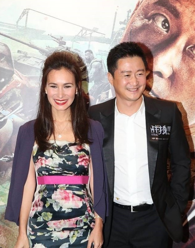 ngo kinh ly lien kiet va chan tu dan hop kin tai hong kong