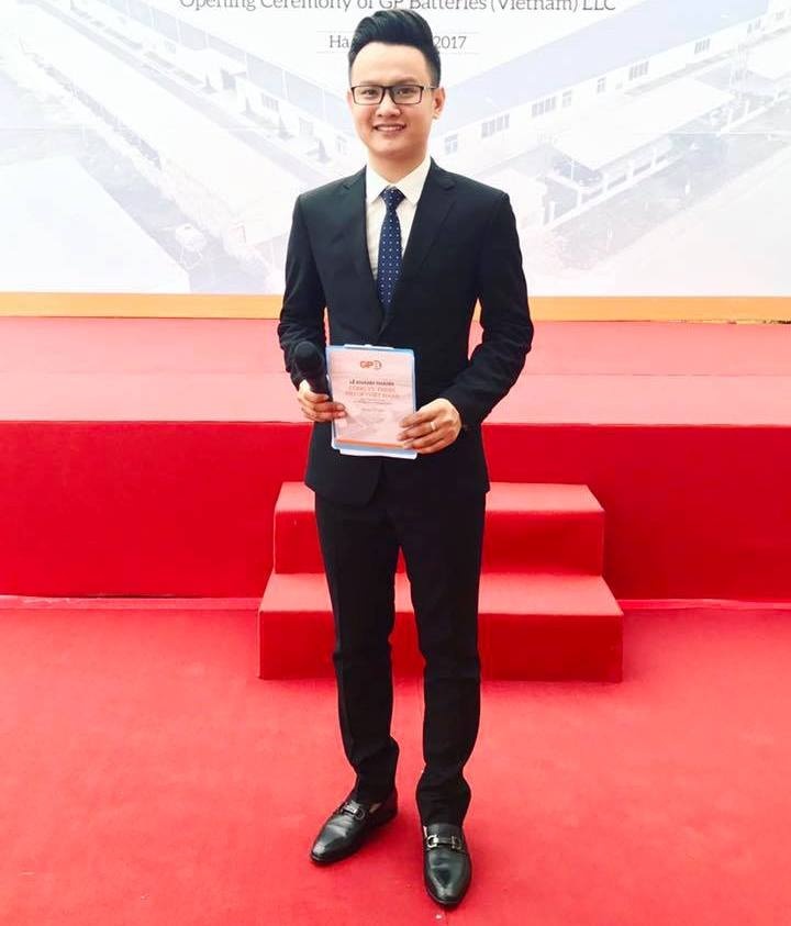 giam khao cac cuoc thi hoa hau o vn lua chon vi tieu chi gi