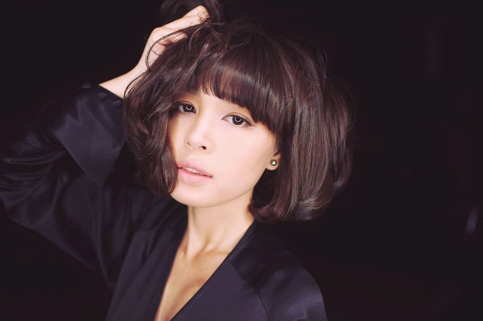 co dau linh le cua btv quang minh la nha van xinh dep viet chuyen tinh