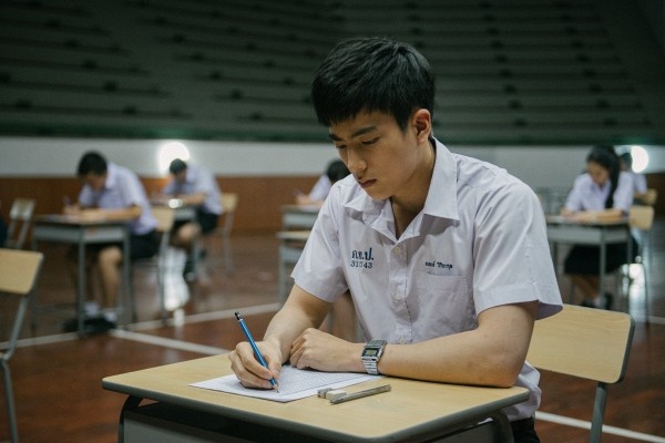 da co hoai lang va bad genius cung tham du lien hoan phim tai nhat ban