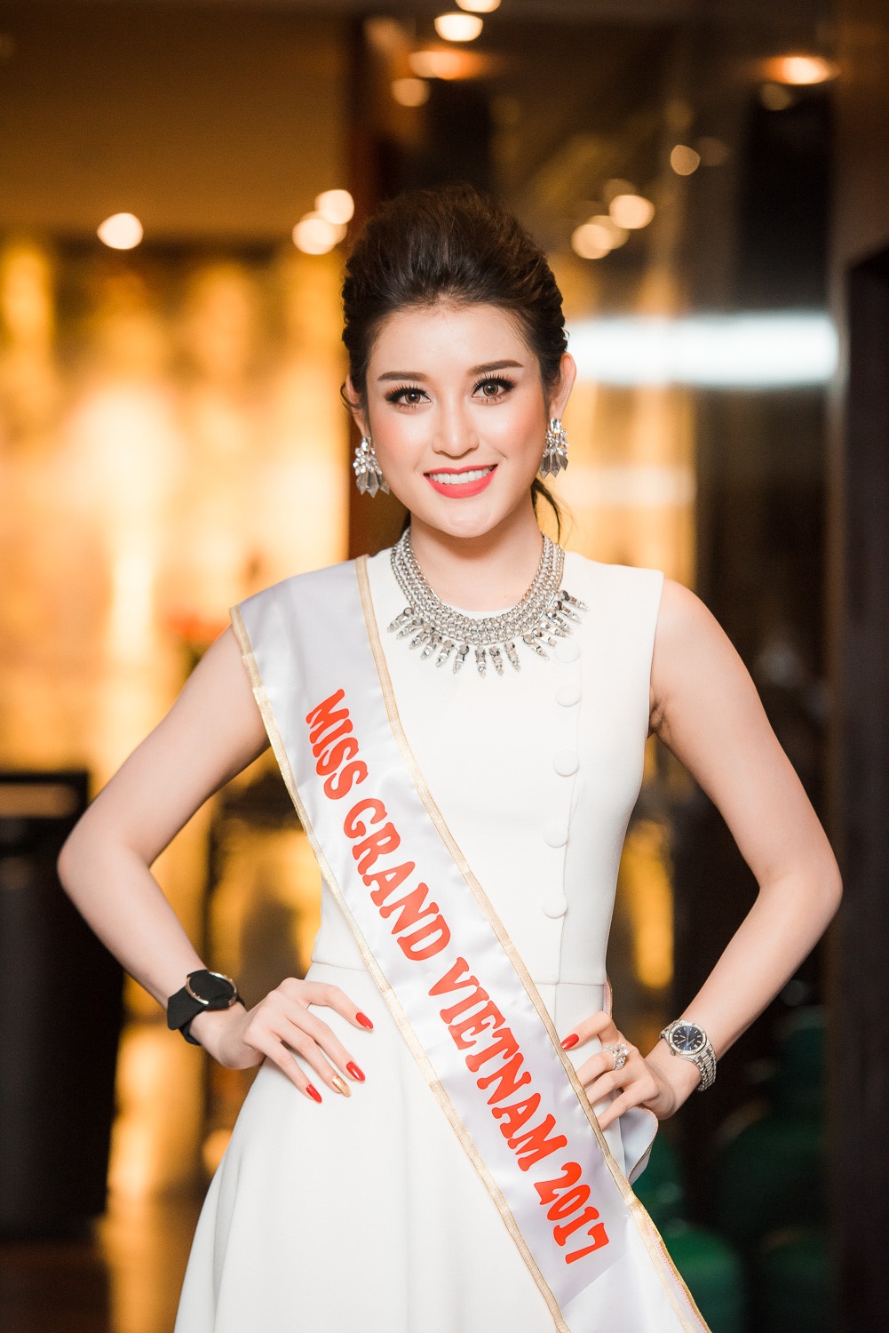 huyen my co loi the o miss grand international 2017 khi ly nha ky lam giam khao