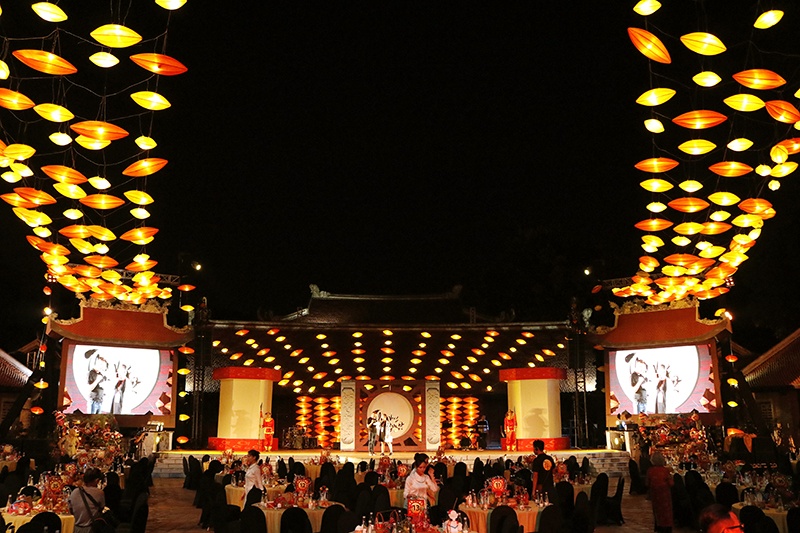 xuan bac tu long quay cung hang nghin em nho tai thu vong nguyet