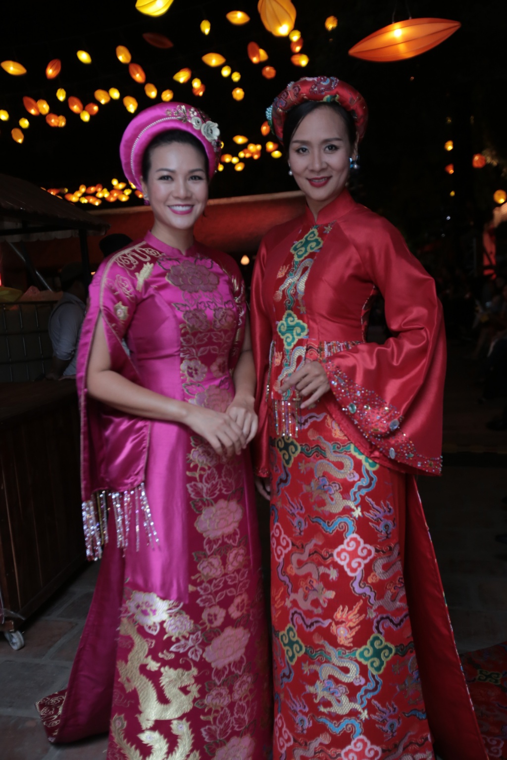 xuan bac tu long quay cung hang nghin em nho tai thu vong nguyet