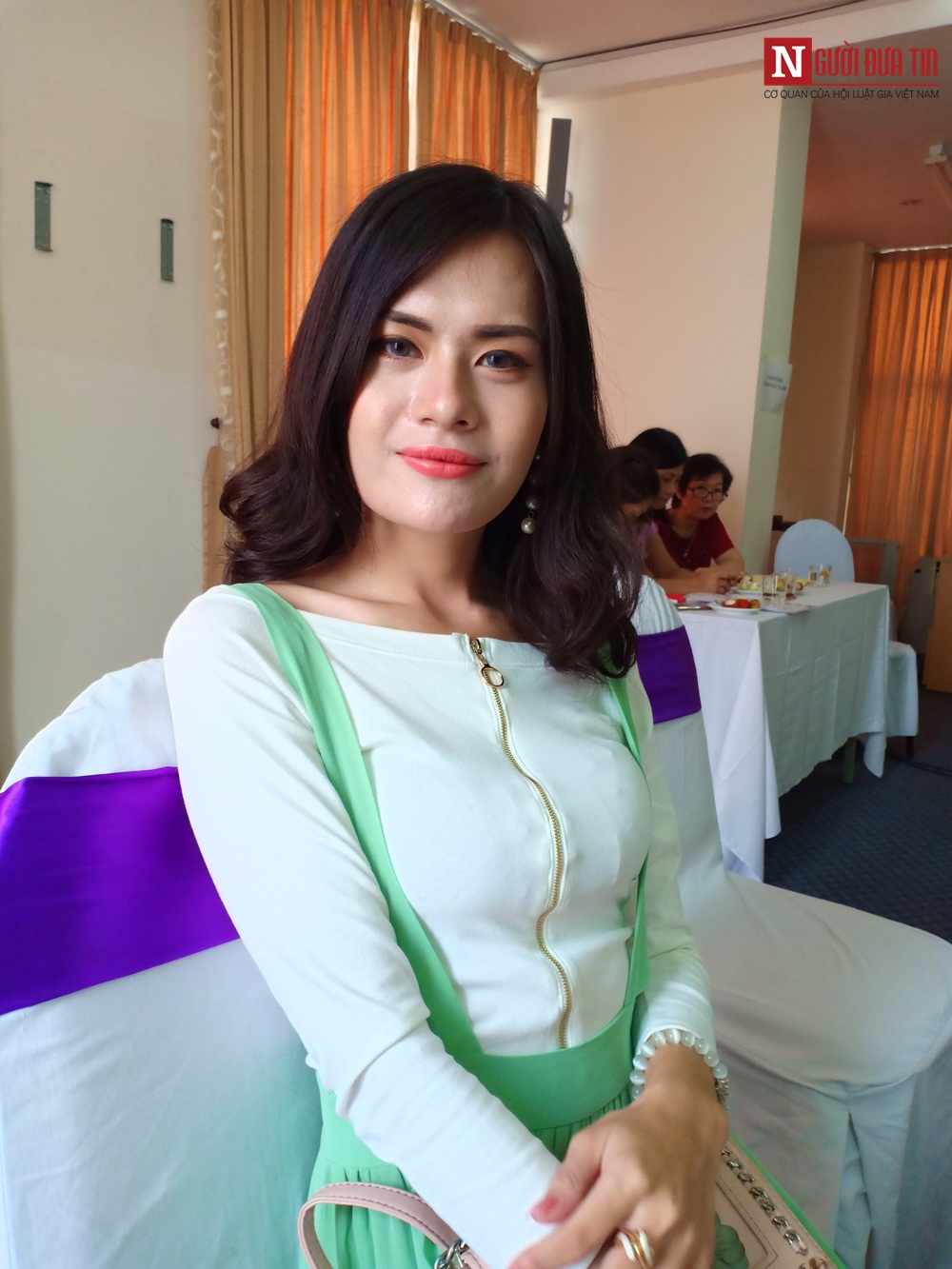 chang trai dat cang tiet lo hanh trinh chuyen gioi dam nuoc mat