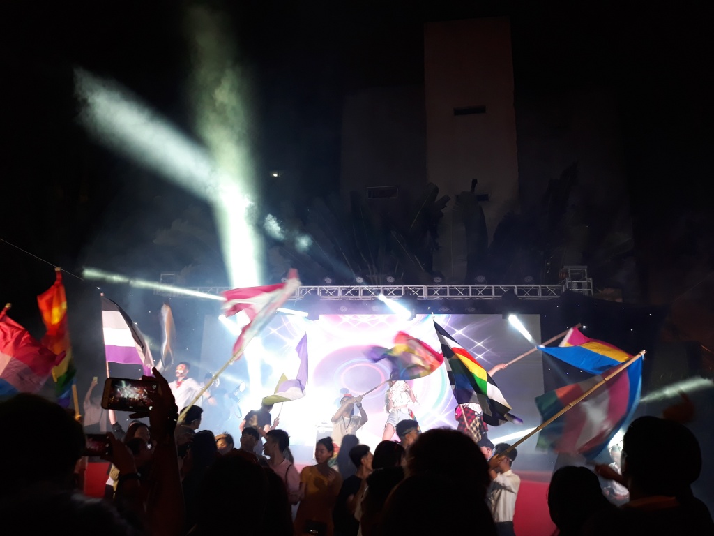 hanh trinh tu hao hanoi pride