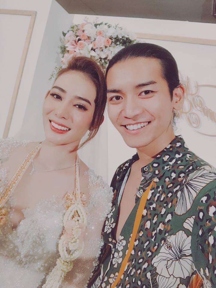 di dam cuoi kim nha bb tran hai trieu tranh thu cho ra lo bo anh ao dai chat lu tai thai lan