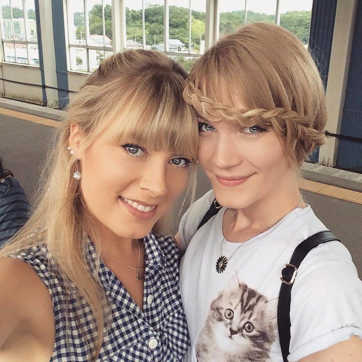 dam cuoi ngot sau rang cua cap dong tinh nu dep ca doi