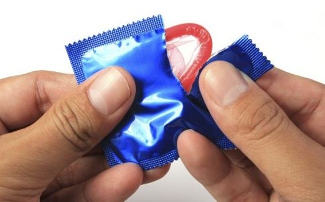 day la ly do nam gioi mang bao cao su khi quan he voi ban tinh nhung van co kha nang lay benh hiv