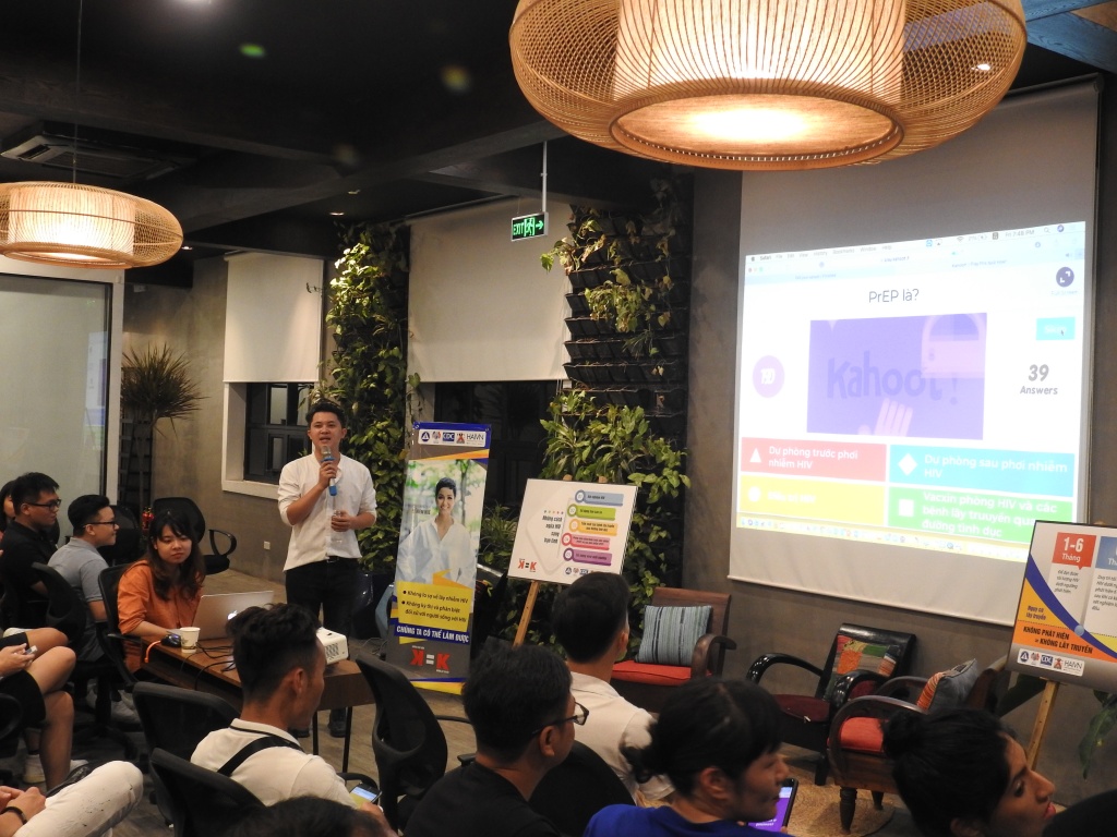 hanoipride 2018 biet nhieu chang gi so dau van de hiv voi cuoc song cua nguoi trong cong dong lgbt