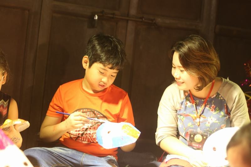 chu cuoi xuan bac tu long khien tre em gao thet tai van mieu