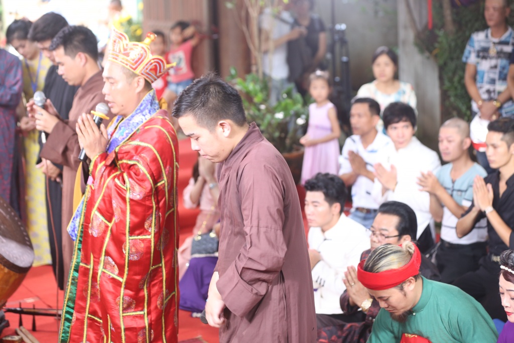 nghe si phia bac kinh can dang huong gio to nghe tai thien truong vong phu