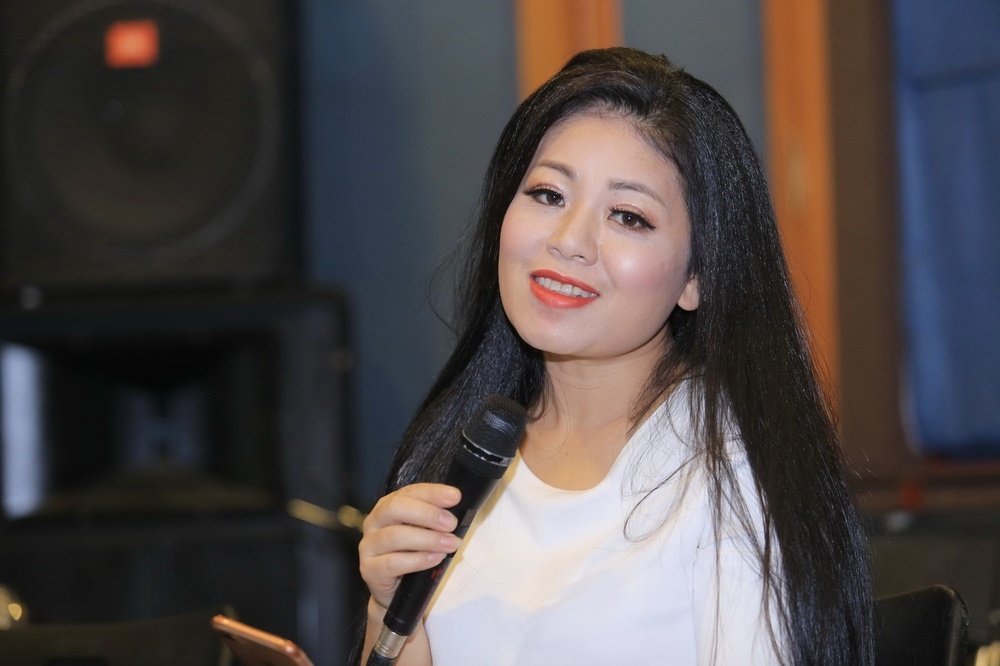 trong tan sot xuat huyet van cung anh tho miet mai tap luyen cho liveshow de doi