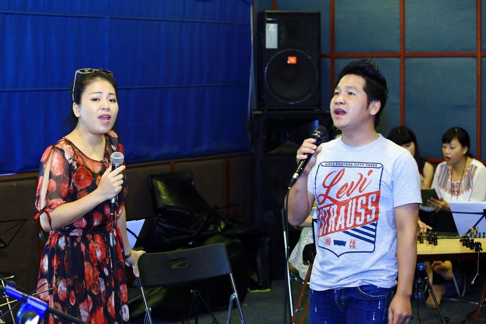 trong tan sot xuat huyet van cung anh tho miet mai tap luyen cho liveshow de doi