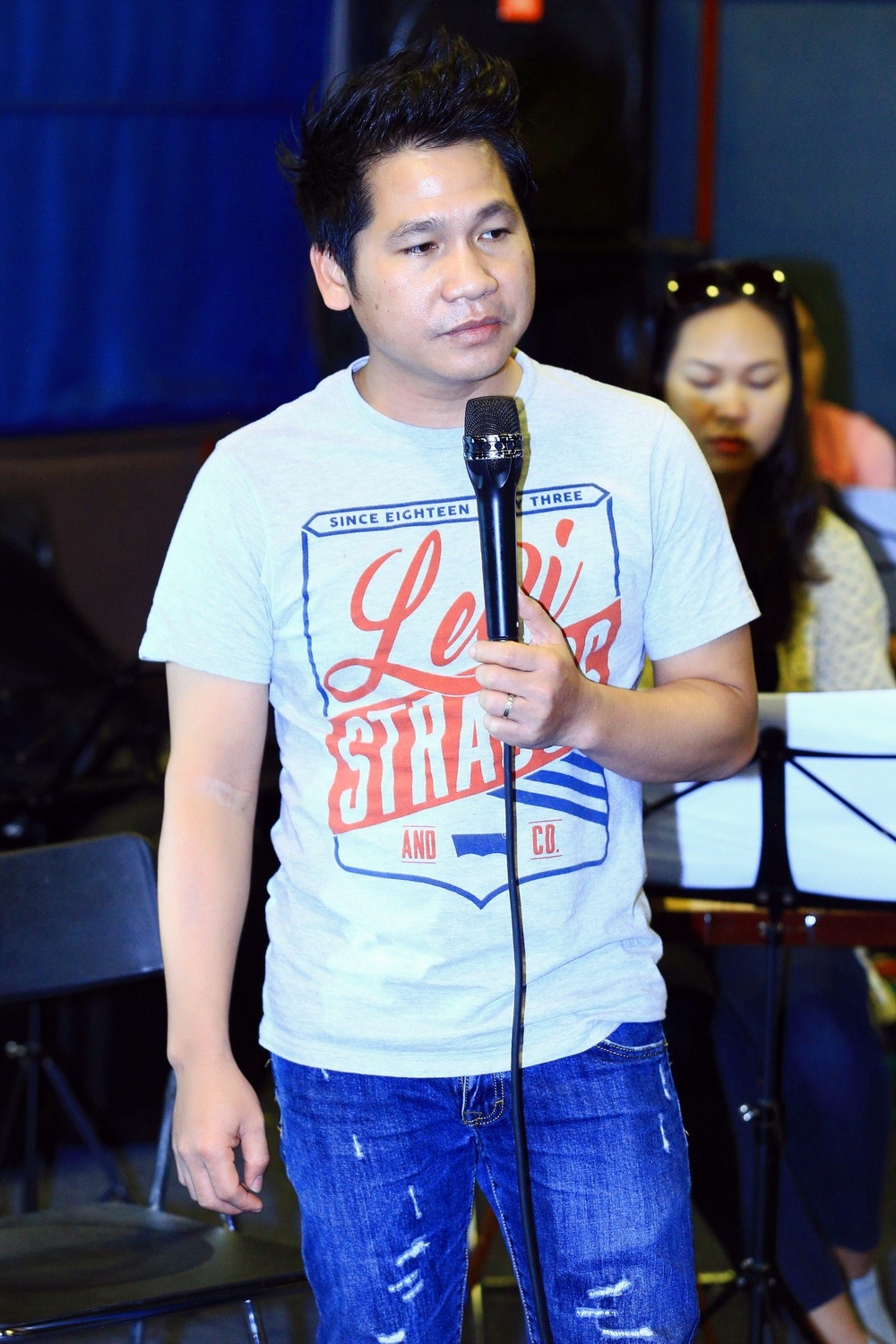 trong tan sot xuat huyet van cung anh tho miet mai tap luyen cho liveshow de doi
