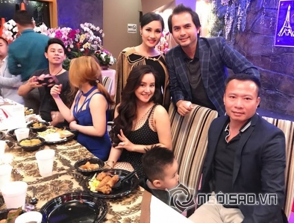 vy oanh tiet lo phan ung cua chong sau khi bi lo mat va moi quan he voi nha chong