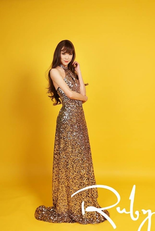 chang trai chap nhan ky thi khi cong khai chuyen gioi thanh nu