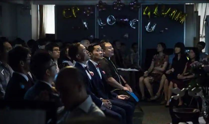 cap dong tinh phai lam dam cuoi giau giem vi bi cam can