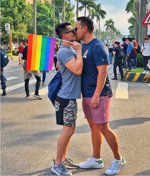 hon 100000 nguoi do xo den cuoc dieu hanh tu hao nhat cua lgbt o chau a