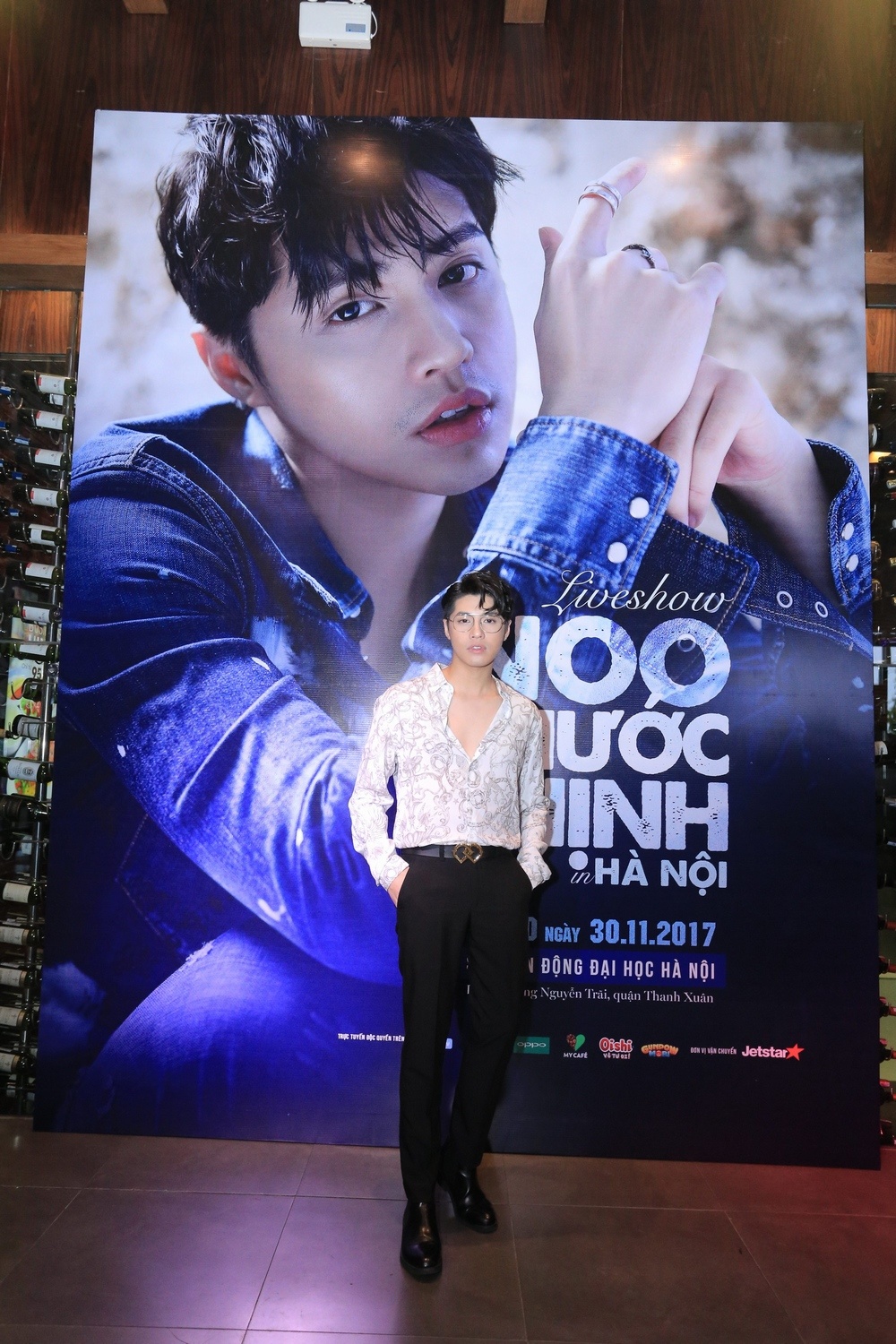 noo phuoc thinh lam liveshow phat 20000 ve mien phi tri an khan gia tai ha noi