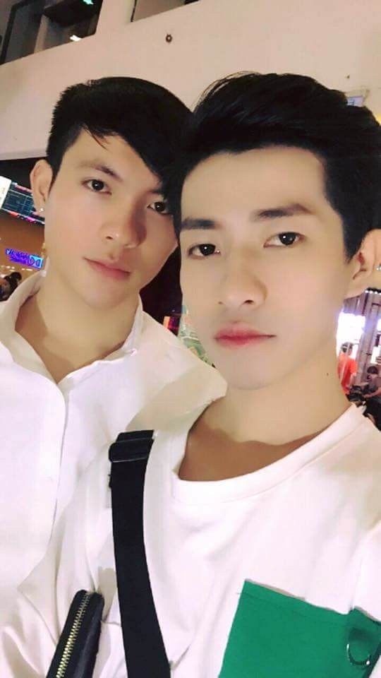 cap dong tinh nam dep nhu sao han chang dinh quen nhau nhung roi lai yeu