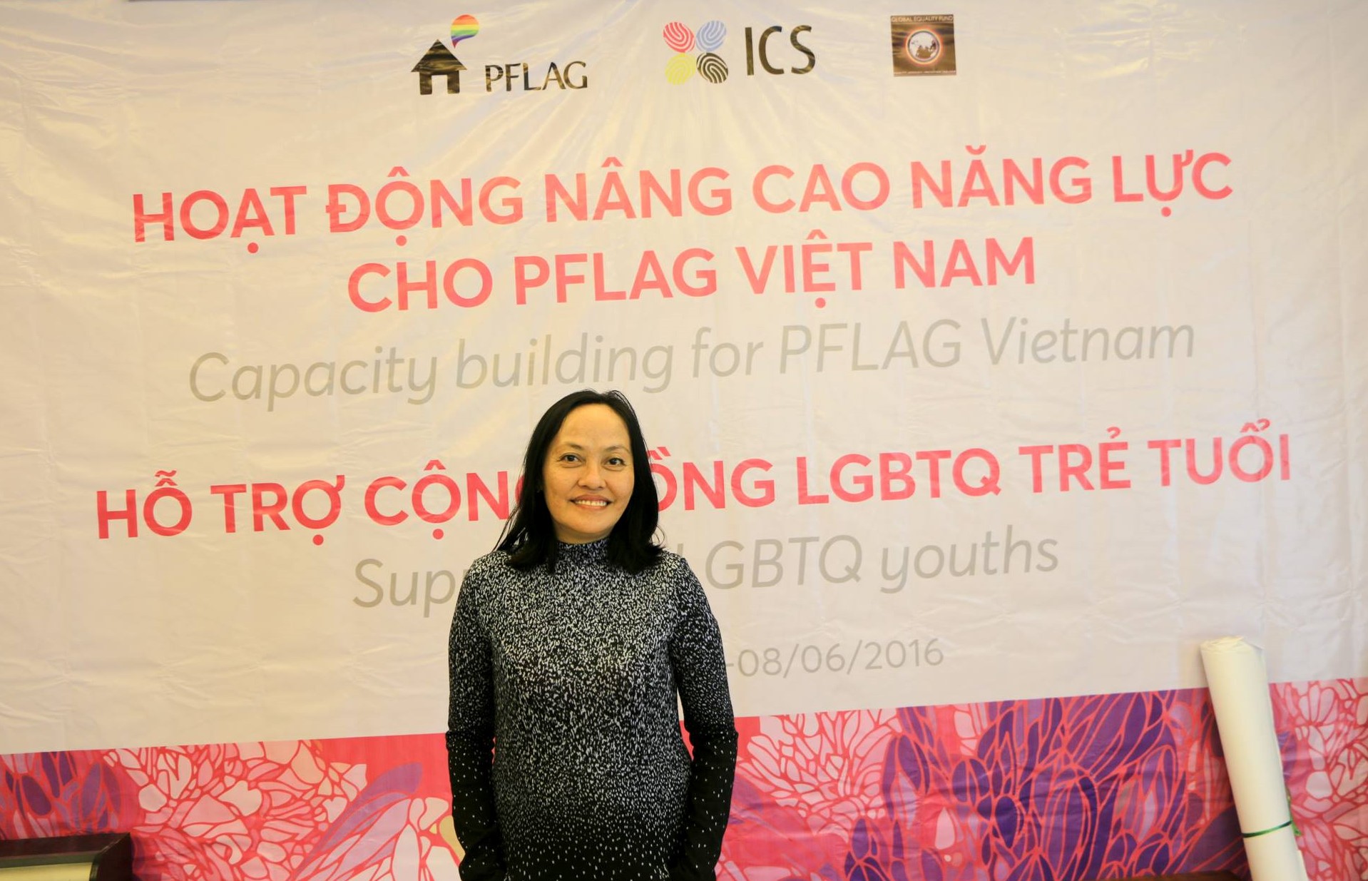 tu ba noi tro cho den chien binh bao ve cho quyen loi cua cong dong lgbt viet