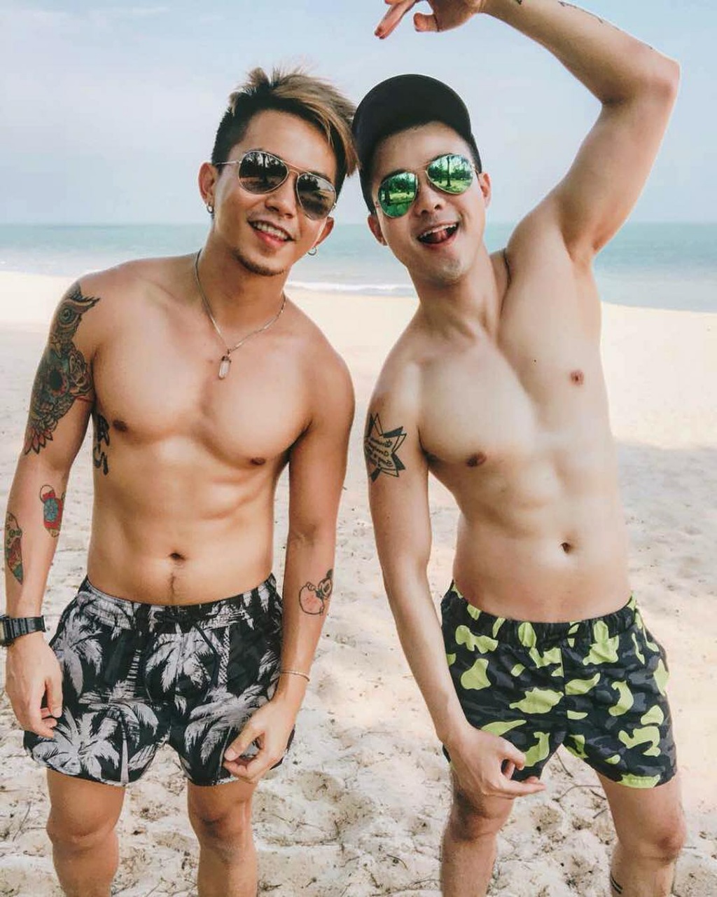 chuyen tinh cua cap dong tinh 6 mui 4 nam yeu xa khi moi nguoi mot nuoc
