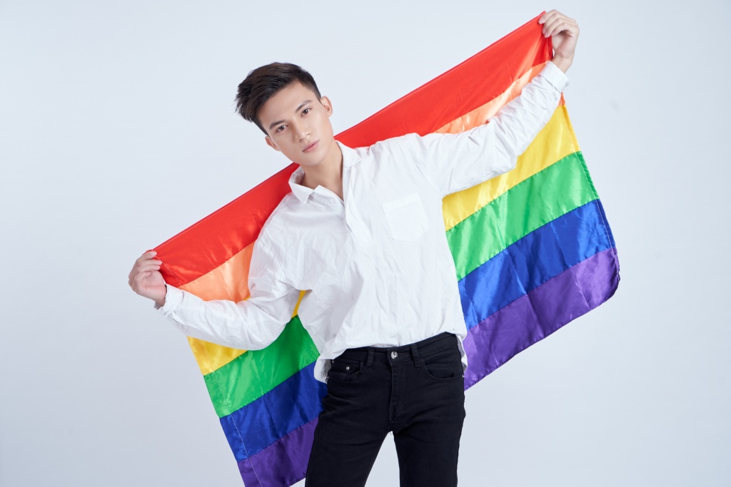hanh trinh come out day gian nan cua 9x lgbt cuoc song cua toi luon la su co gang khong ngung