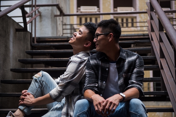 Bộ ảnh tình yêu của cặp đồng tính đẹp như tài tử điện ảnh gây sốt cộng đồng mạng bo anh tinh yeu cua cap dong tinh dep nhu tai tu dien anh gay sot cong dong mang