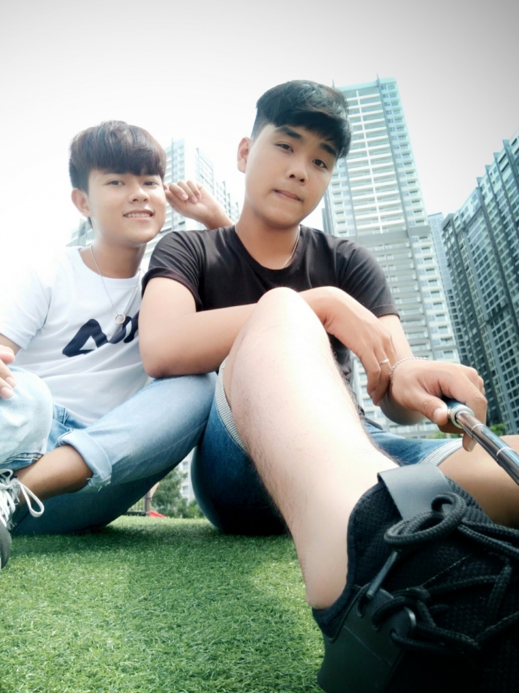 nam 9x dong tinh come out trong gioi lgbt thi su chung thuy lai la thu xa xi