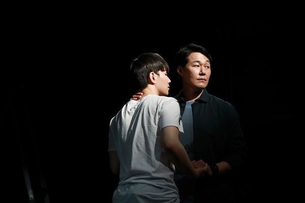 ba kieu yeu cua phim boylove method ban thuoc dang nao