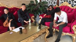 Quý bà mua dâm tiết lộ về đường dây 'trai bao' toàn 'mỹ nam'