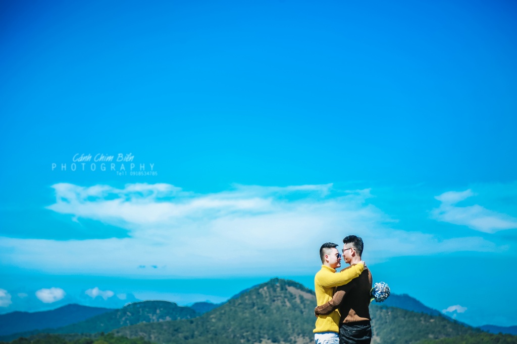 Bộ ảnh tình yêu 'ngọt ngào' của cặp đồng tính nam khiến nhiều chị em ghen tỵ bo anh tinh yeu ngot ngao cua cap dong tinh nam khien nhieu chi em ghen ty