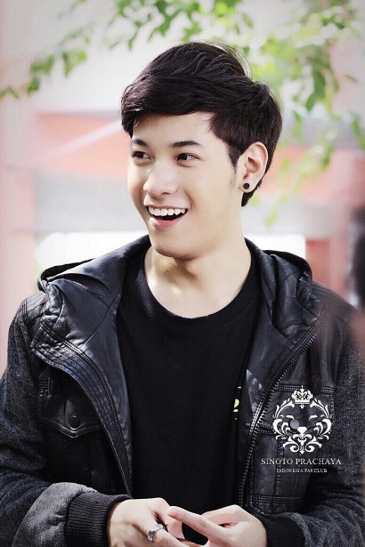 day la 10 chang my cong duoc yeu thich nhat trong phim dam my cua thai lan